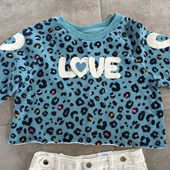 8 Piece Girl's Size 7-8 Mix & Match Tops, Shorts, Dress Bundle - Gently Worn - Picture 7 of 16